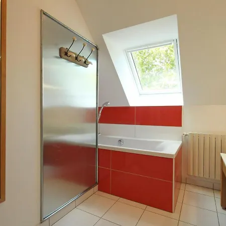 Confortable Avec Animaux, Jardin Et Wifi Inclus, Cadre Paisible En Normandie - Fr-1-497-6 Céaucé