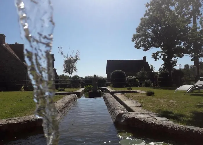 Confortable Avec Animaux, Jardin Et Wifi Inclus, Cadre Paisible En Normandie - Fr-1-497-6